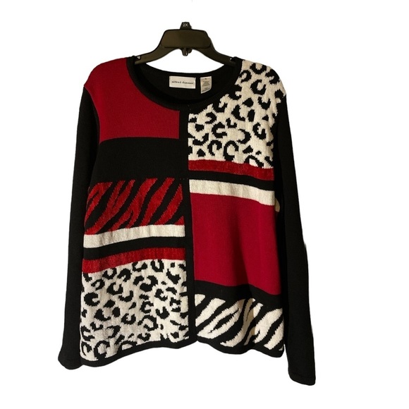 Alfred Dunner Sweaters - Alfred Dunner Womens XL Red Black White Long Sleeve Animal Print Sweater EUC